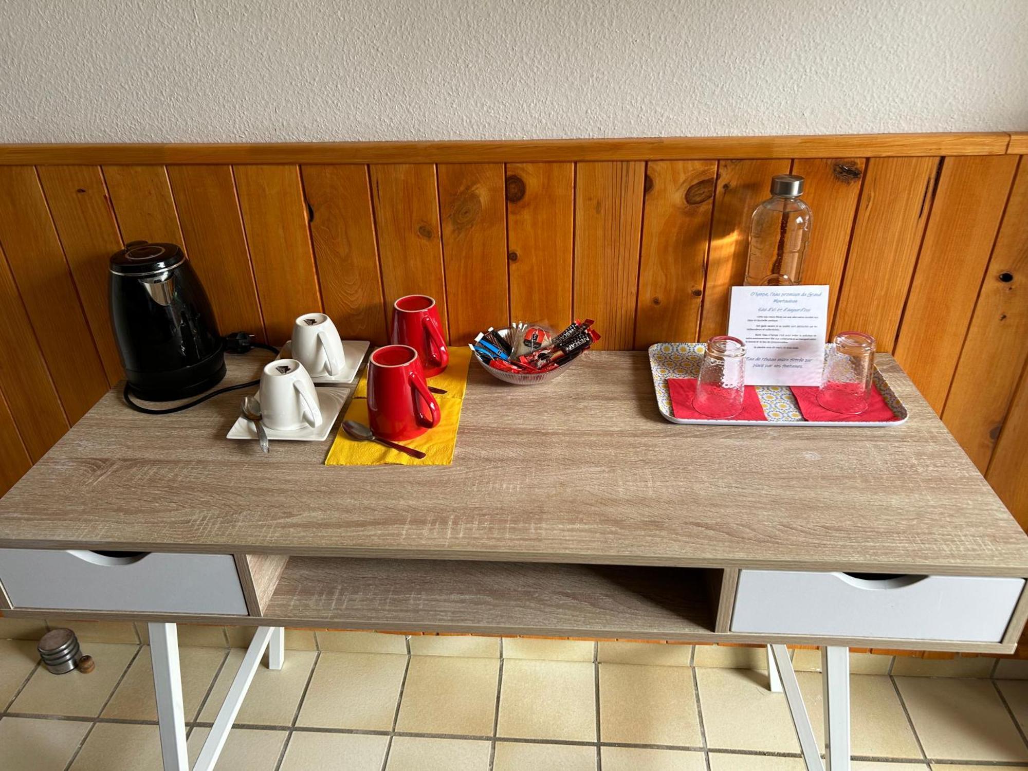 Manoir De La Gravette, Maison & Table D'Hotes มงโตบ็อง ภายนอก รูปภาพ