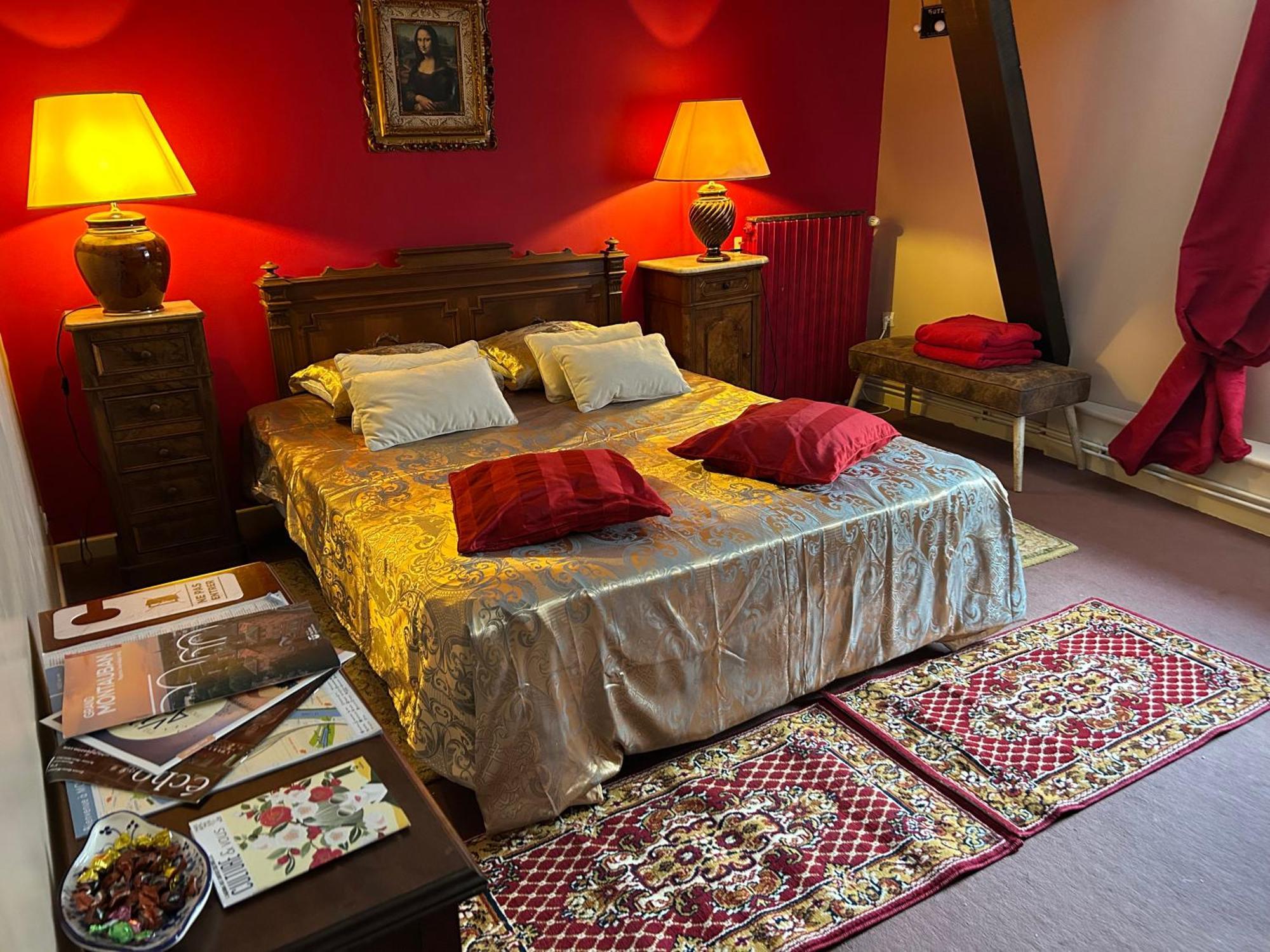 Manoir De La Gravette, Maison & Table D'Hotes มงโตบ็อง ภายนอก รูปภาพ