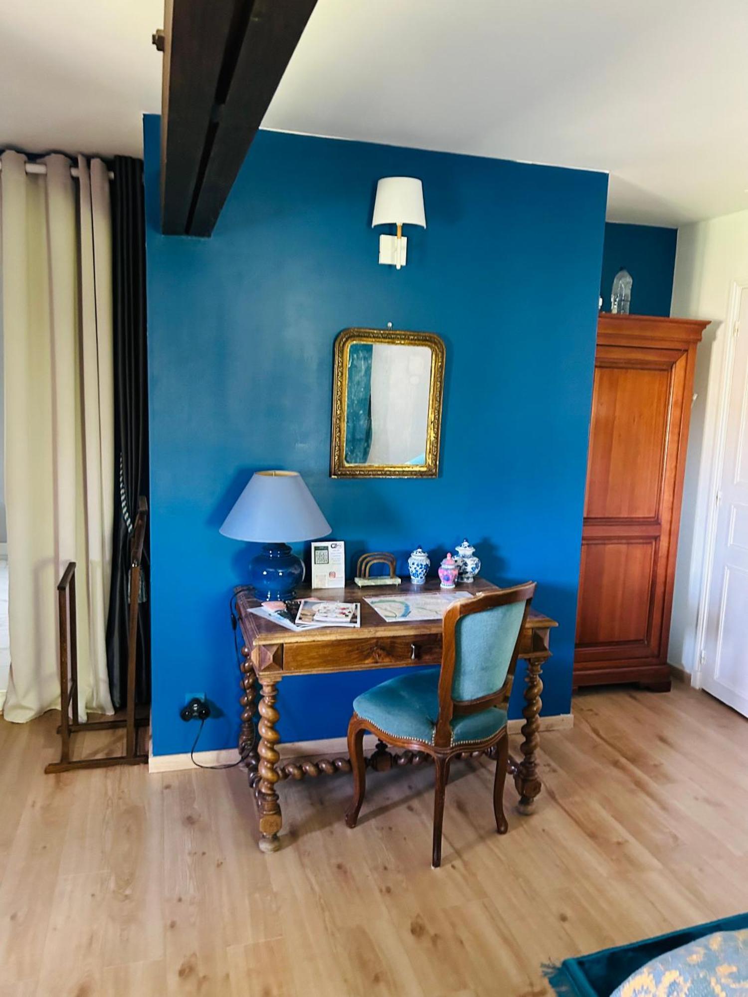 Manoir De La Gravette, Maison & Table D'Hotes มงโตบ็อง ภายนอก รูปภาพ
