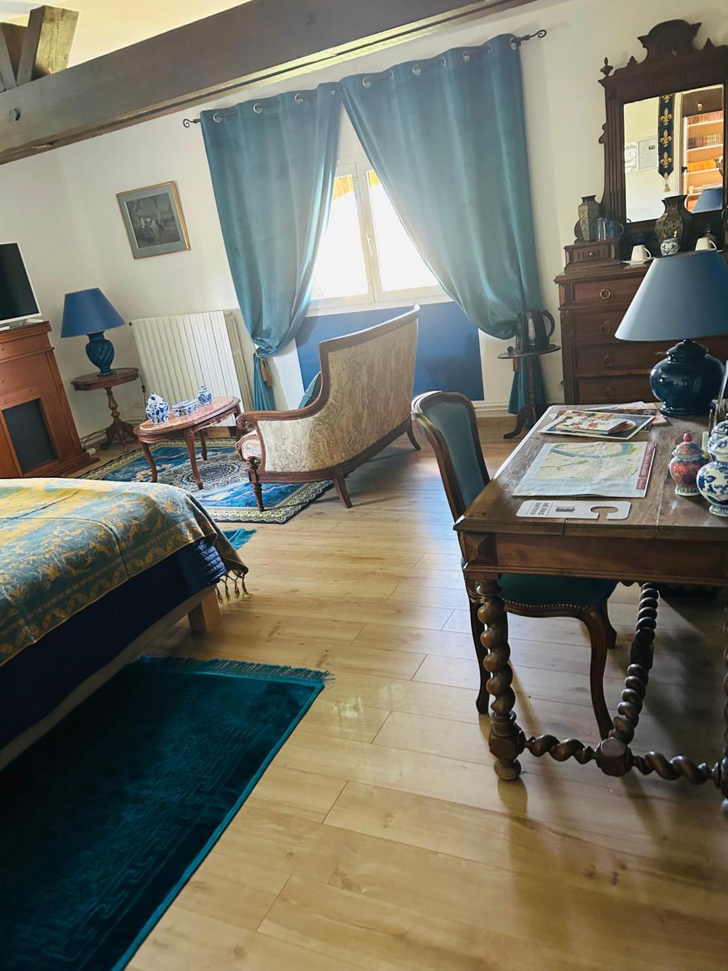 Manoir De La Gravette, Maison & Table D'Hotes มงโตบ็อง ภายนอก รูปภาพ