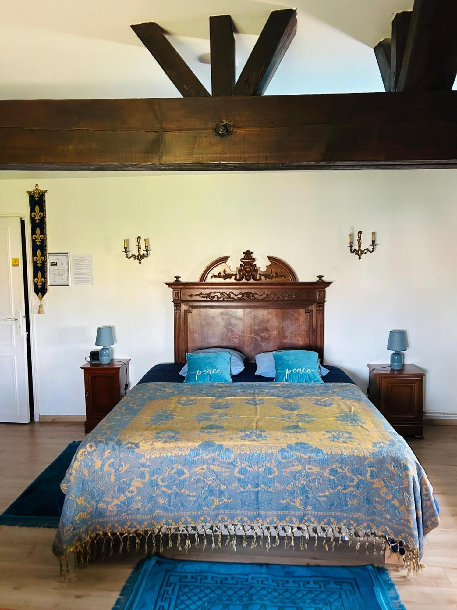 Manoir De La Gravette, Maison & Table D'Hotes มงโตบ็อง ภายนอก รูปภาพ